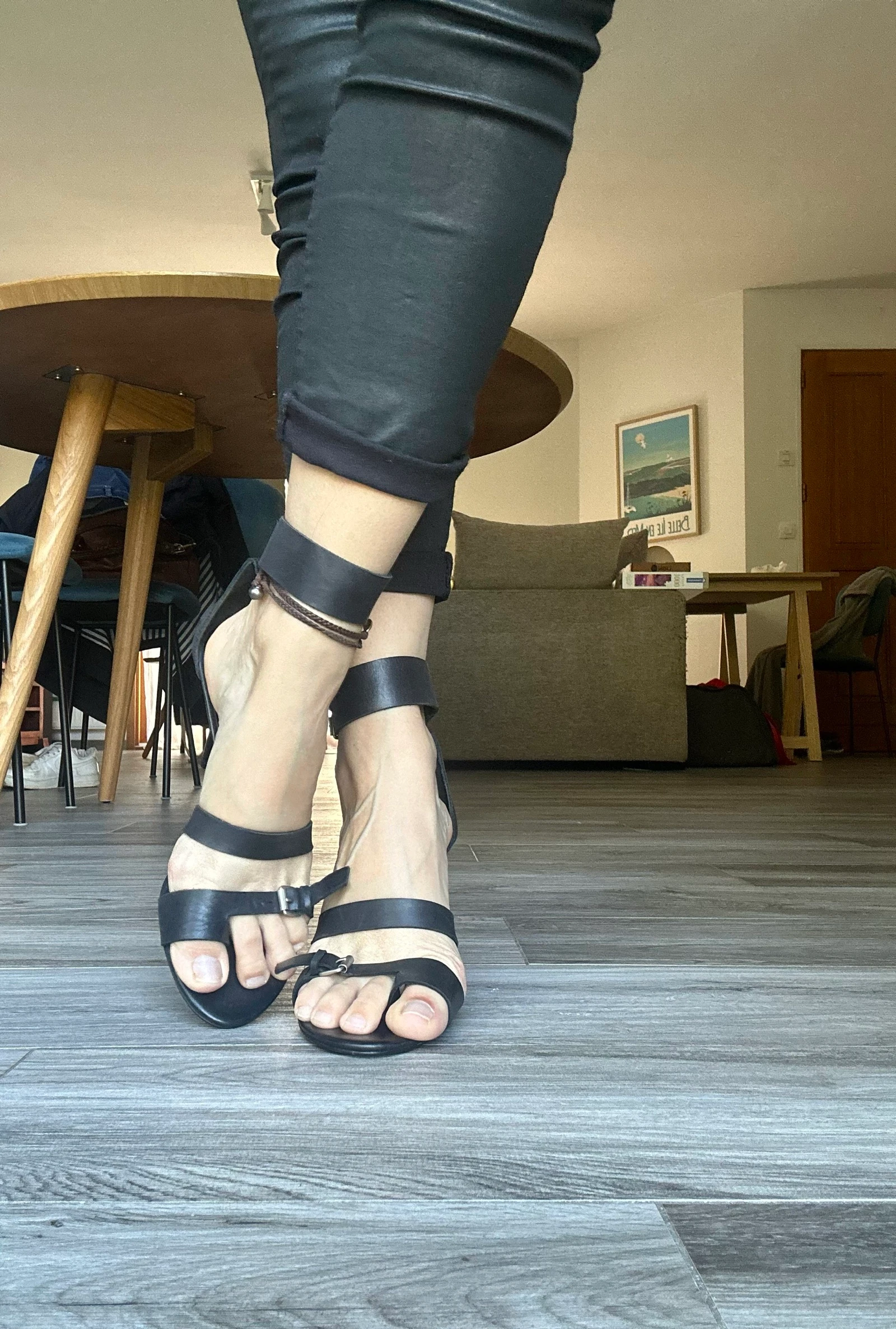 Sandales à talons en cuir noir Pointure 40 Maje  – photo 11